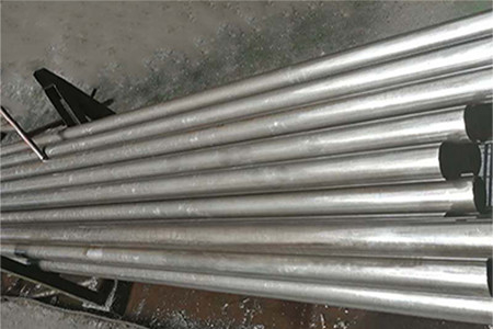Ống thép liền mạch cán nguội ST35.8 Độ dày chính xác sáng 2mm